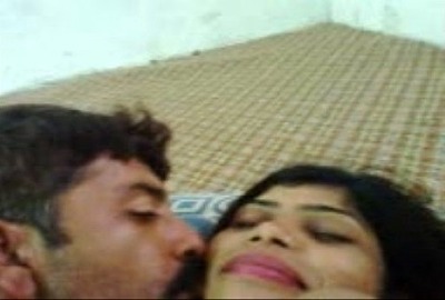A drunk Bihari husband bashes on his wife's chut