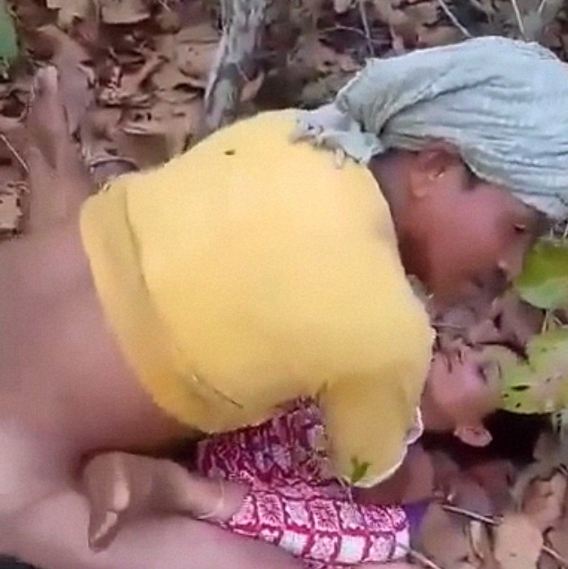 Assame Randi Jungle chudai MMS