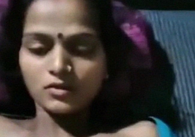 Beautiful dehati chudai video with milking sex