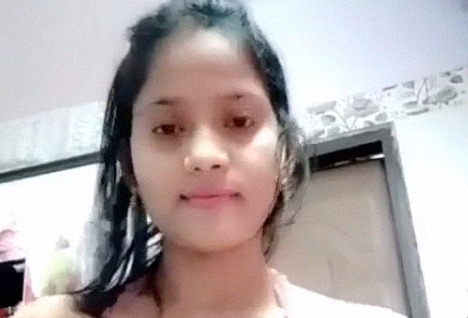 Beautiful married Bhabhi ki chut aur boob show