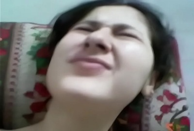 Chubby Punjabi girl fucks her BF in college time