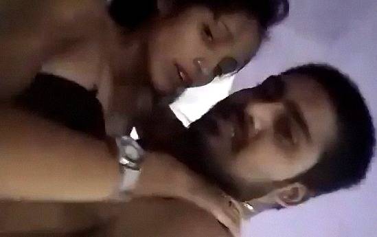Chudai of desi lovers leaked MMS