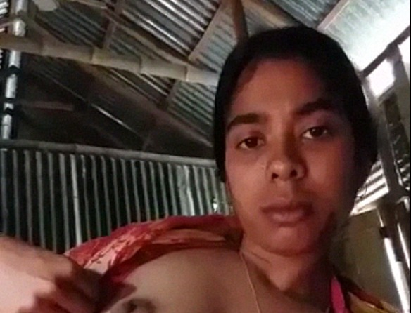 Comilla village girl full nude solo video