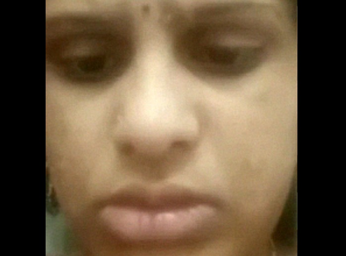 Crazy Indian wife cheating VC sex show on mobile
