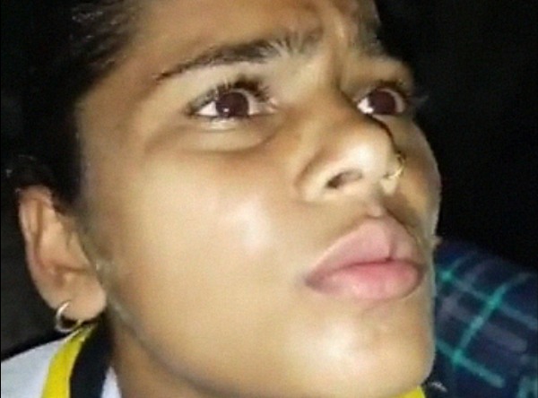 Dehati sucking and chudai with young raandi girl