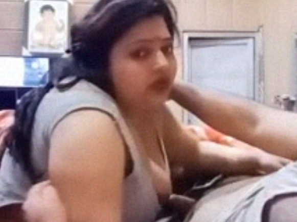 Desi MILF sucking cock of her BF
