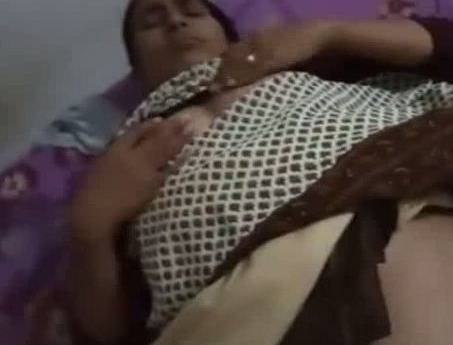 Fingering wife at home MMS