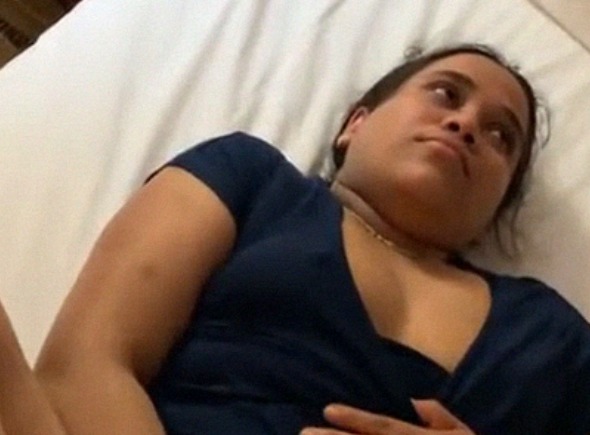 Hayatt house keeping staff lady fucked in hotel room