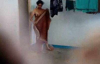 Hidden video on south Indian bhabhi