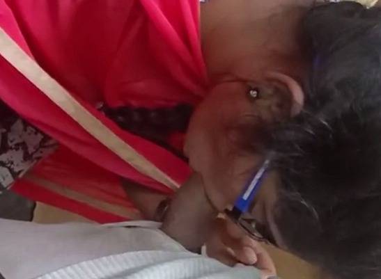 Indian GF cock blowing video