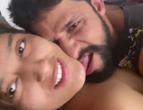 Indian lovers enjoying sex Mobile porn