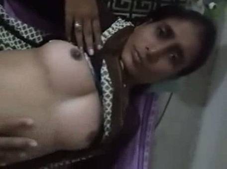 Indian wife naked getting fingered