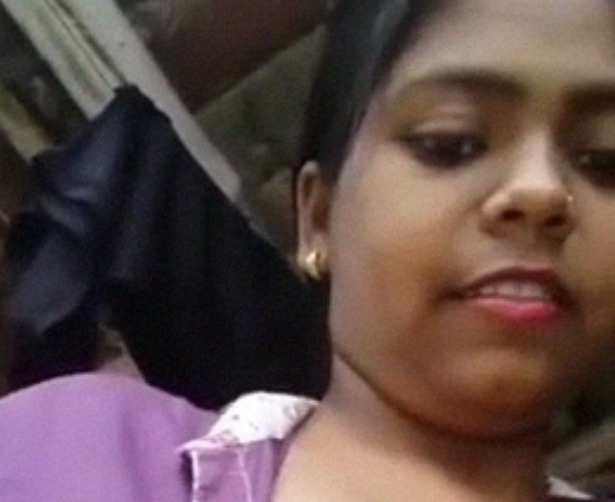 Local Bengali boudi full nude solo video