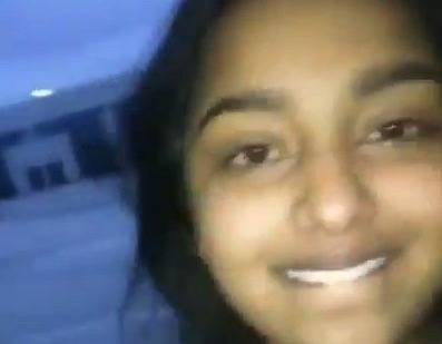 NRI girl fucked in car MMS