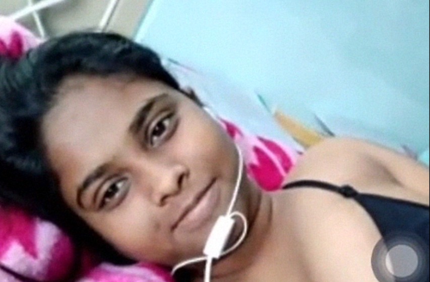 Nude VC of a cheating Indian wife