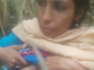 Outdoor desi exposure video