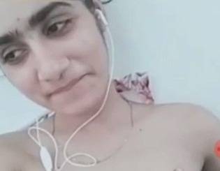 Rachna solo naked show