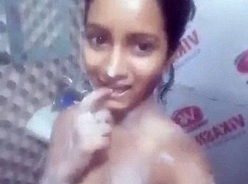 Sri Lanka Nude Bathing MMS