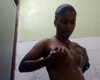 Tamil naked boob lathering in shower bathroom MMS video