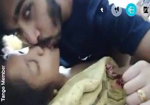 Tango Indian couple live chudai video