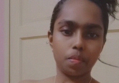 Topless video of a Tamil babe leaked online