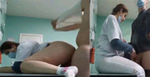 Desi badi gaand nurse ki chudai karta patient