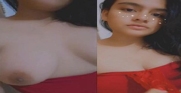 Desi girlfriend ki boobs show wali hot porn tape