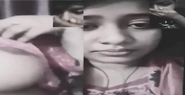 Horny girlfriend ki boobs show live call par desi mms