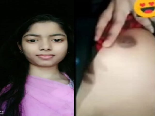 Horny up girl ki video call sex par boobs show