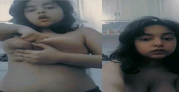 Kashmiri girl topless big boobs show wali selfie