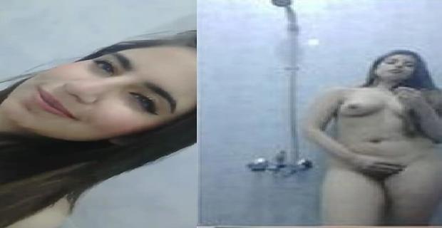 Kashmiri ladki bathroom me nude body show