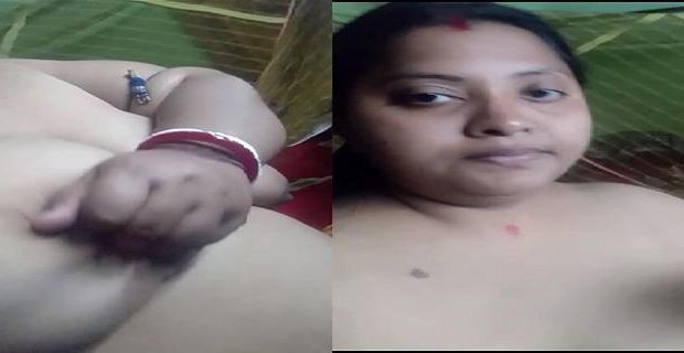 Tamil aunty ki solo sex fingering pussy wali