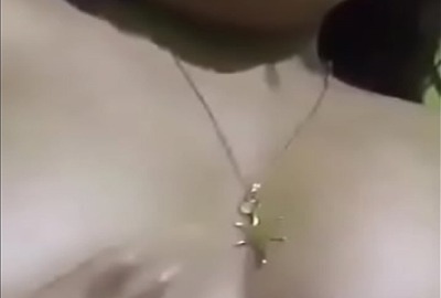 Desi Tamil girl's bathroom nude video