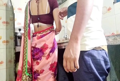 Devar drills Bhabhi's pussy in the Indian Bhabhi sex video