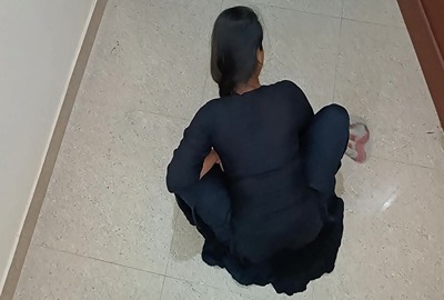 Indian maid takes her owner's dick in her cunt