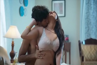 Mallu aunty spoils an innocent guy and fucks him