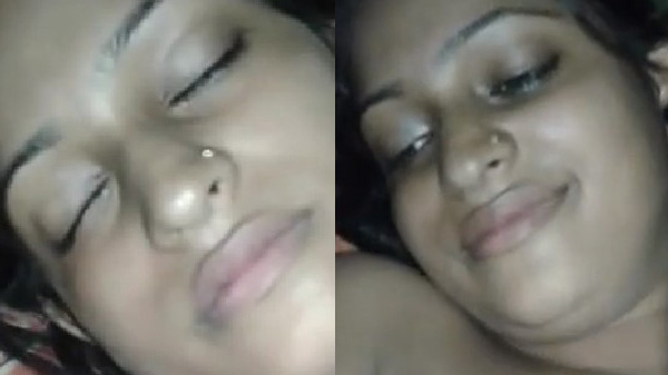 Custome girl having fun and turning on Chodwawat